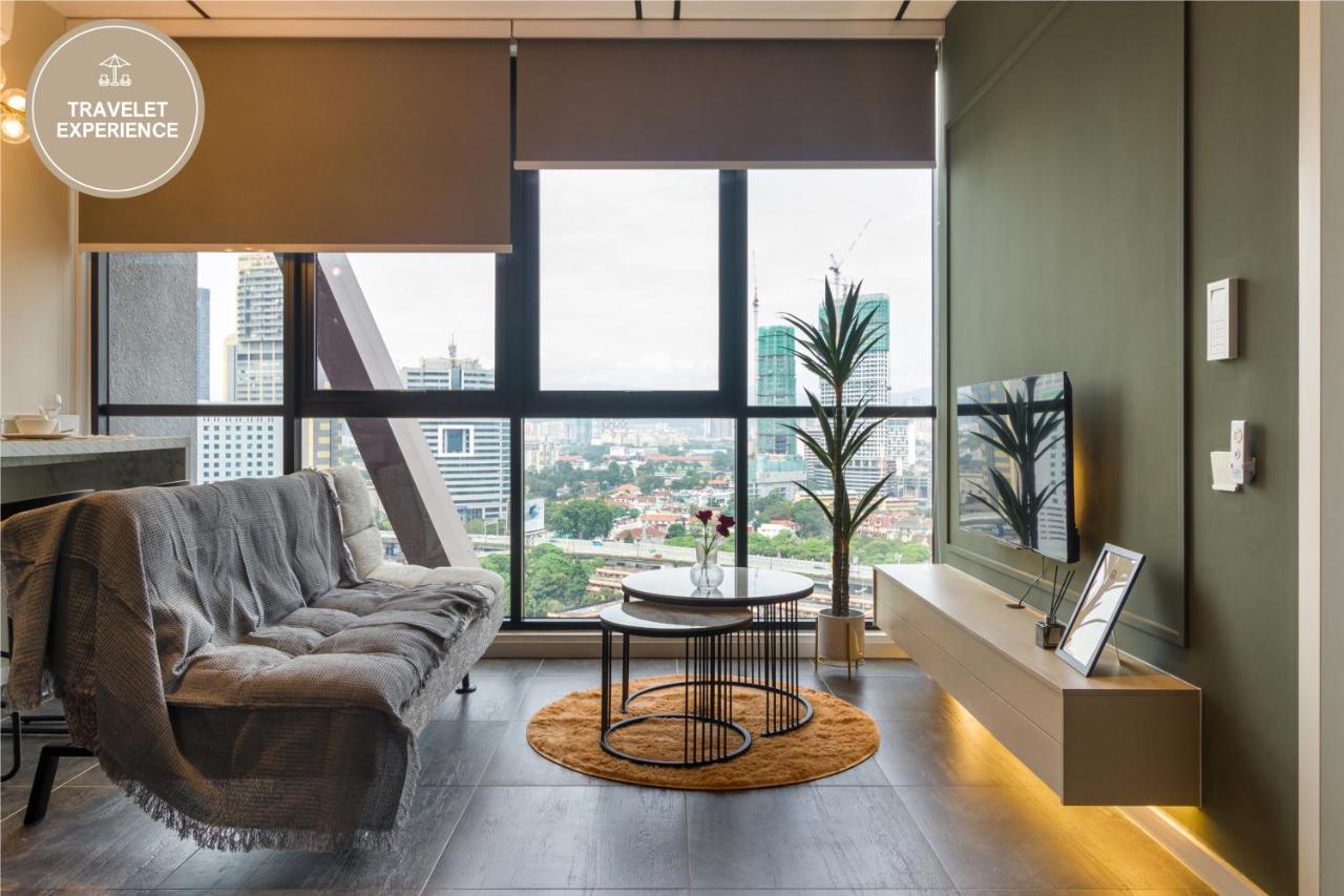 Scarletz Suites Klcc, Travelet Куала Лумпур Екстериор снимка