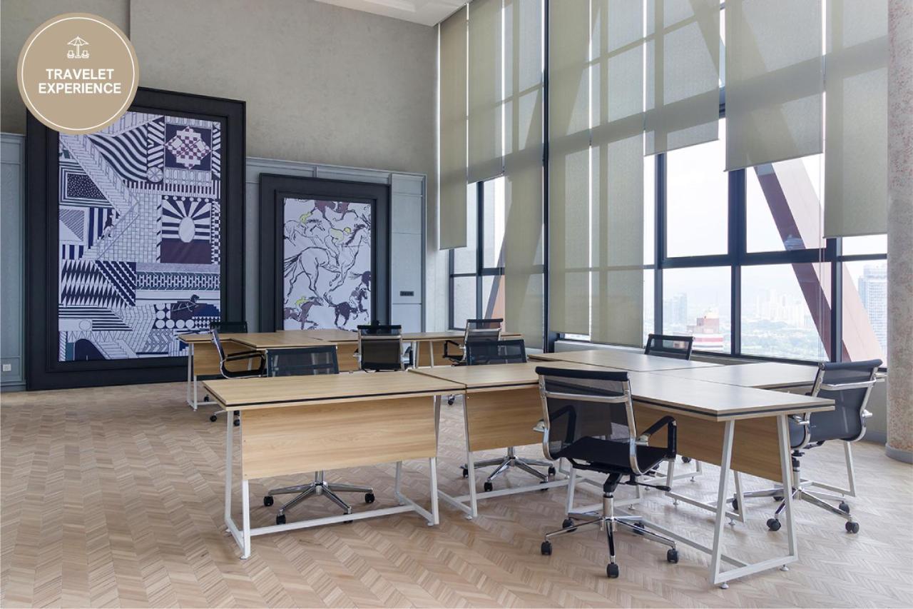 Scarletz Suites Klcc, Travelet Куала Лумпур Екстериор снимка